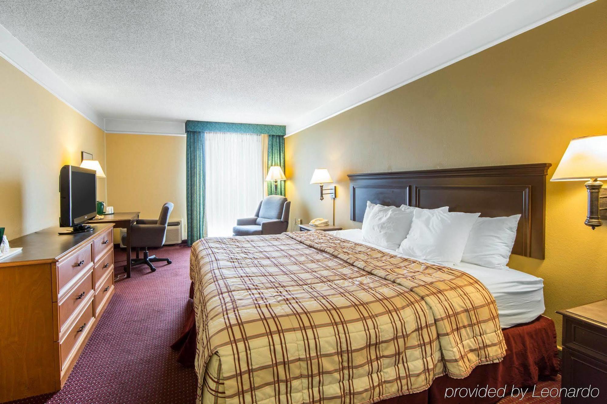 Holiday Inn Knoxville N - Merchant Drive By Ihg Εξωτερικό φωτογραφία